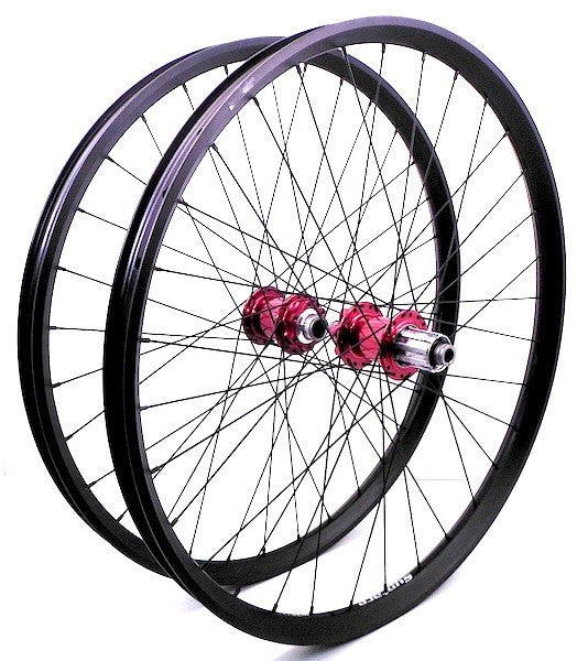 Richard’s King hubs on Syntace