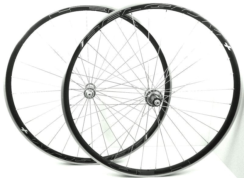 Siebrin’s Primo CX T11 on HED Belgium+