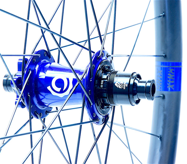 Custom Made XLR8 TrailX Carbon MTB Rims Blue