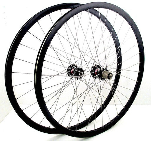 Sean’s new gravel wheels - Novatec hubs and Giant OEM rims