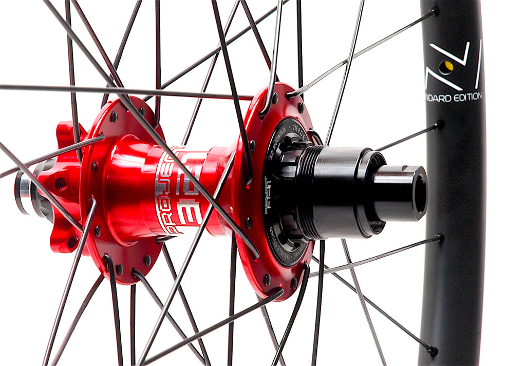 Adam's Red Project 321 hubs on Nextie Asymmetric Carbon XC hoops