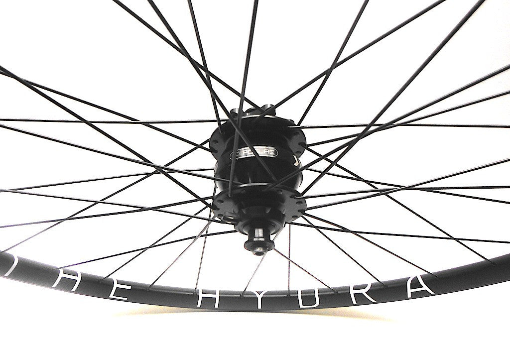 Hugh's rebuild - from deep carbon to gravel friendly Hplusson HYDRAs